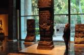 Enorme totem tolteca no Museu Nacional de Antropologia, na Cidade do México, capital do país